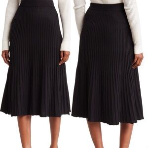 Max Studio Accordion Skirt